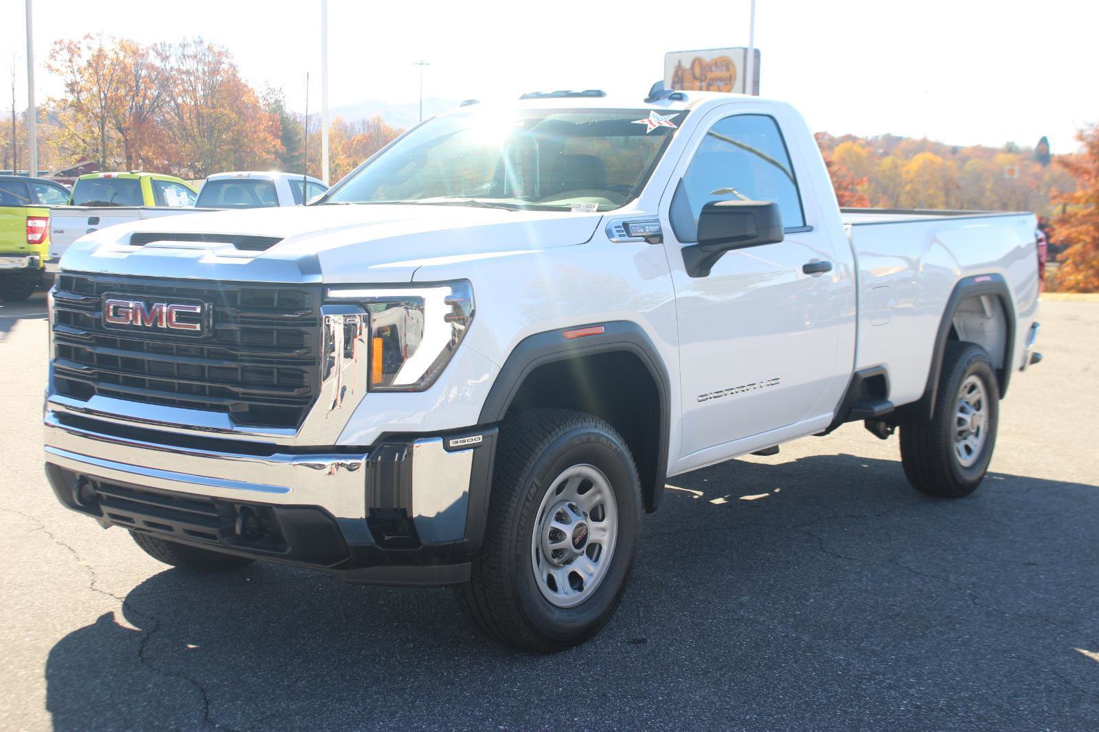 New 2025 GMC Sierra 3500 Pro w/ Convenience Package image 3