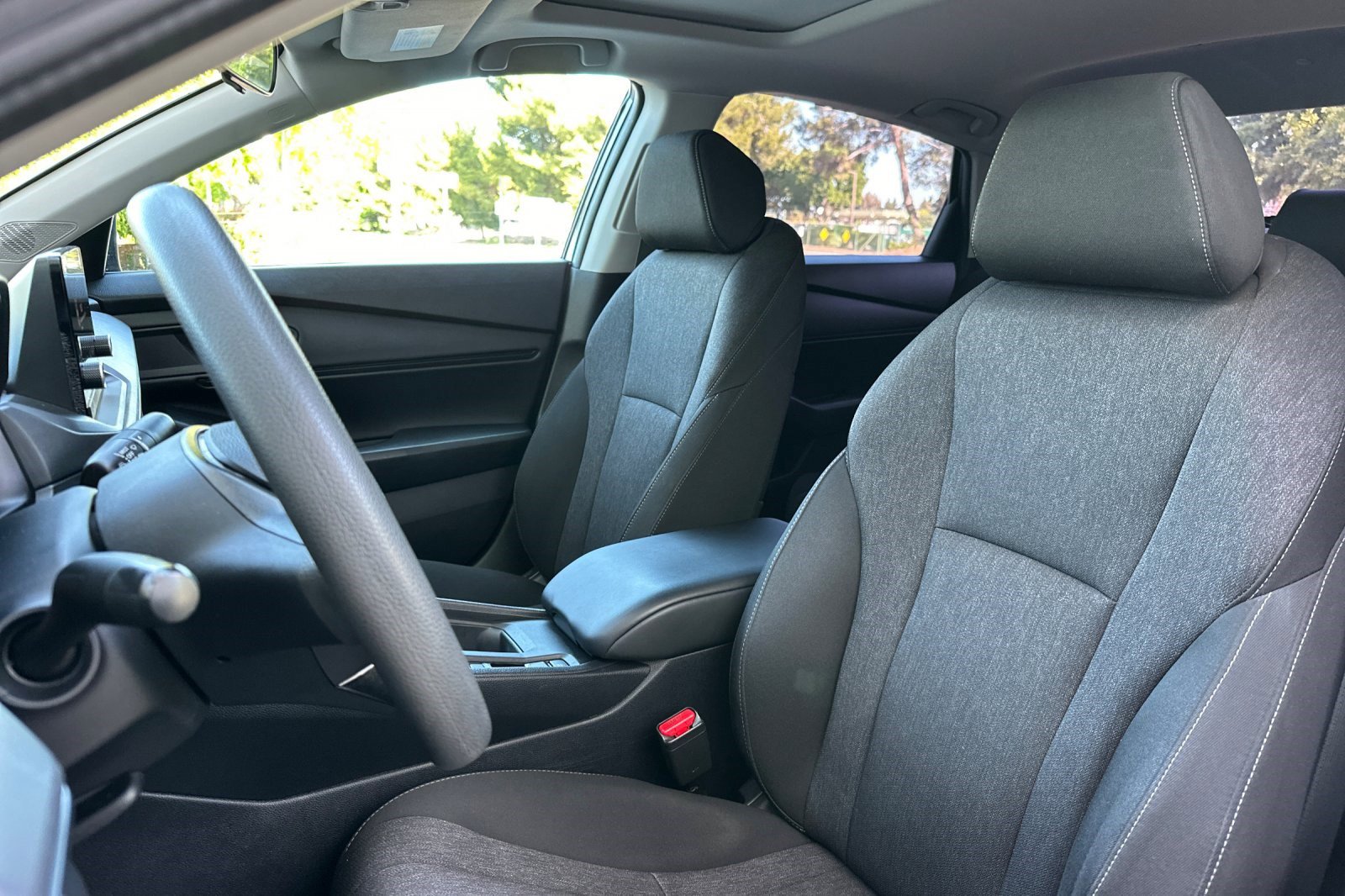 Used 2023 Honda Accord EX image 23