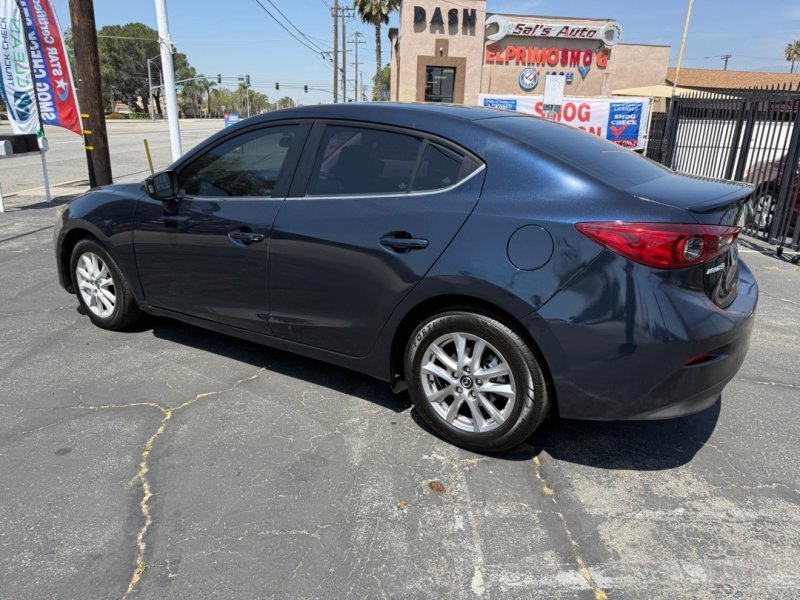 Used 2014 MAZDA MAZDA3 i Touring FWD image 13