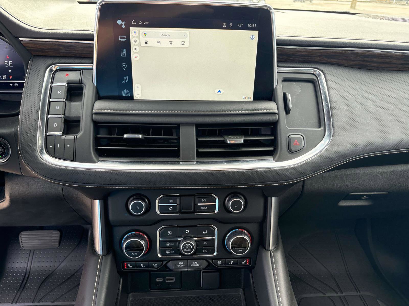 Used 2024 Chevrolet Suburban Premier image 15