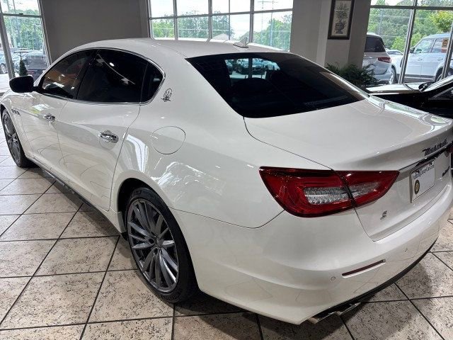 Used 2019 Maserati Quattroporte S image 4