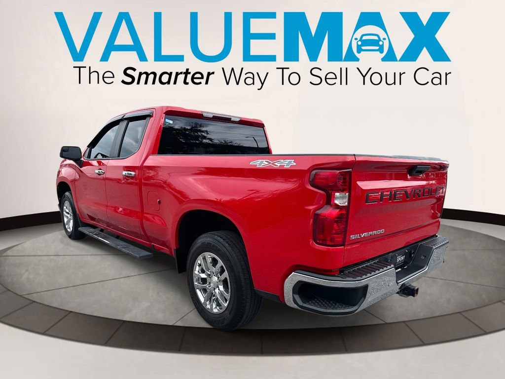 Used 2020 Chevrolet Silverado 1500 LT w/ Trailering Package image 5
