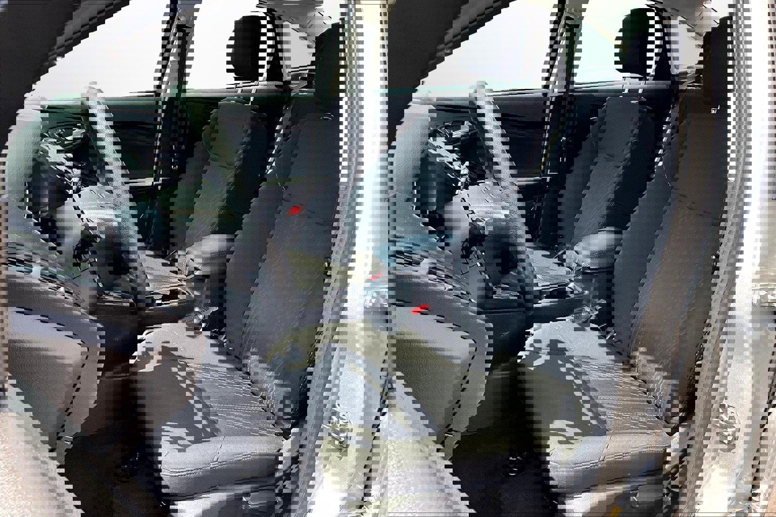 Used 2018 Ford Focus SE image 15