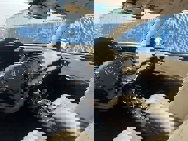 Used 2018 Toyota Avalon XLE Premium image 14