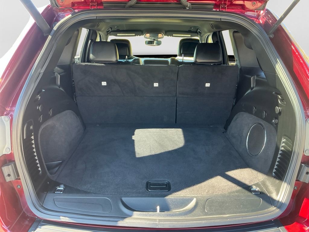 Used 2018 Jeep Grand Cherokee Laredo image 17