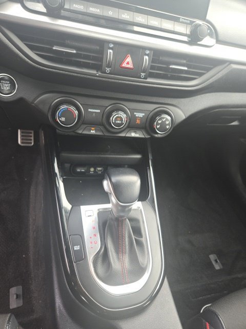 Used 2021 Kia Forte GT FWD image 15