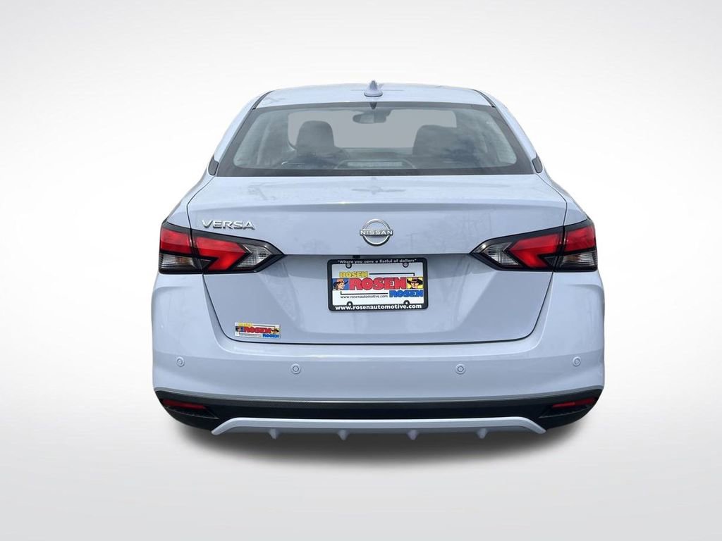 New 2025 Nissan Versa SV w/ Trunk Package image 4