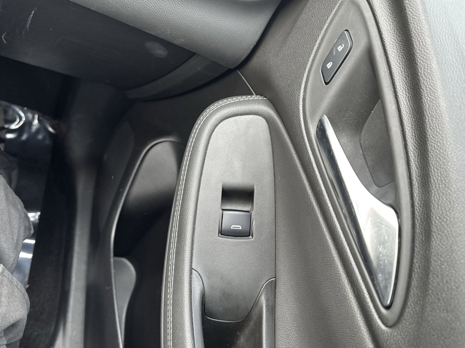 Used 2024 Buick Encore GX Sport Touring image 33