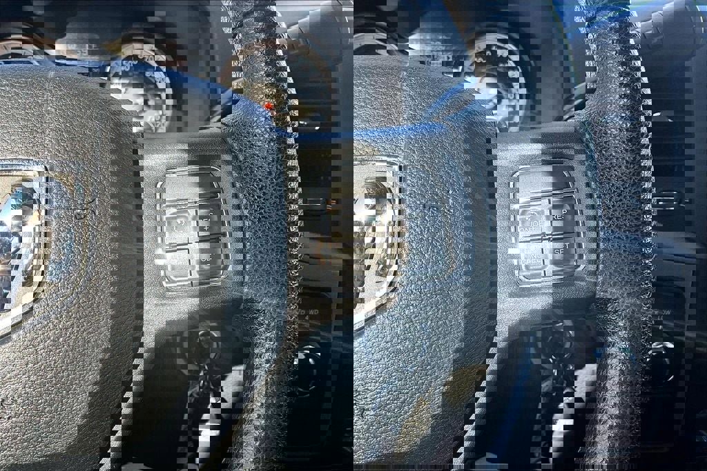 Used 2016 RAM 2500 Tradesman w/ Chrome Appearance Group image 22