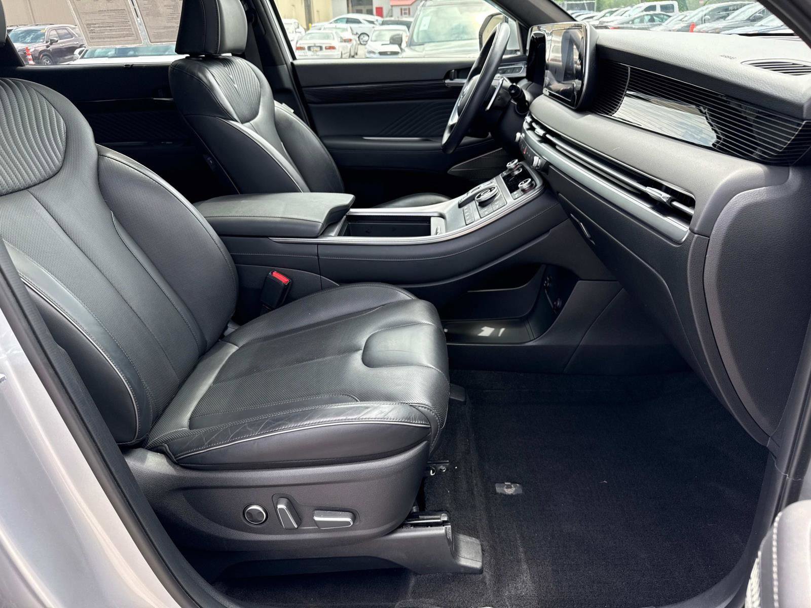 Used 2023 Hyundai Palisade Calligraphy AWD/4WD image 19