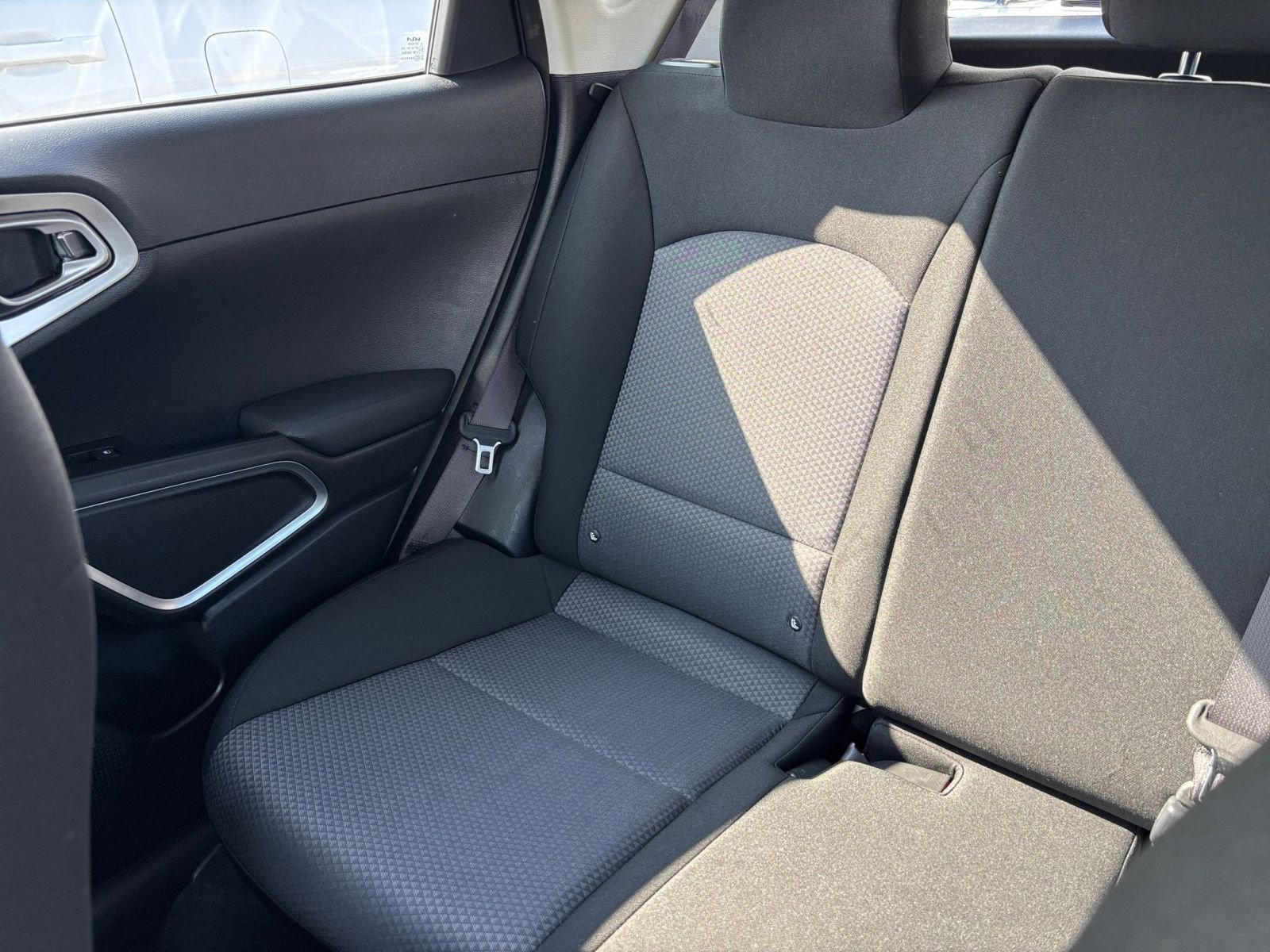 Used 2025 Kia Soul LX w/ LX Technology Package image 37