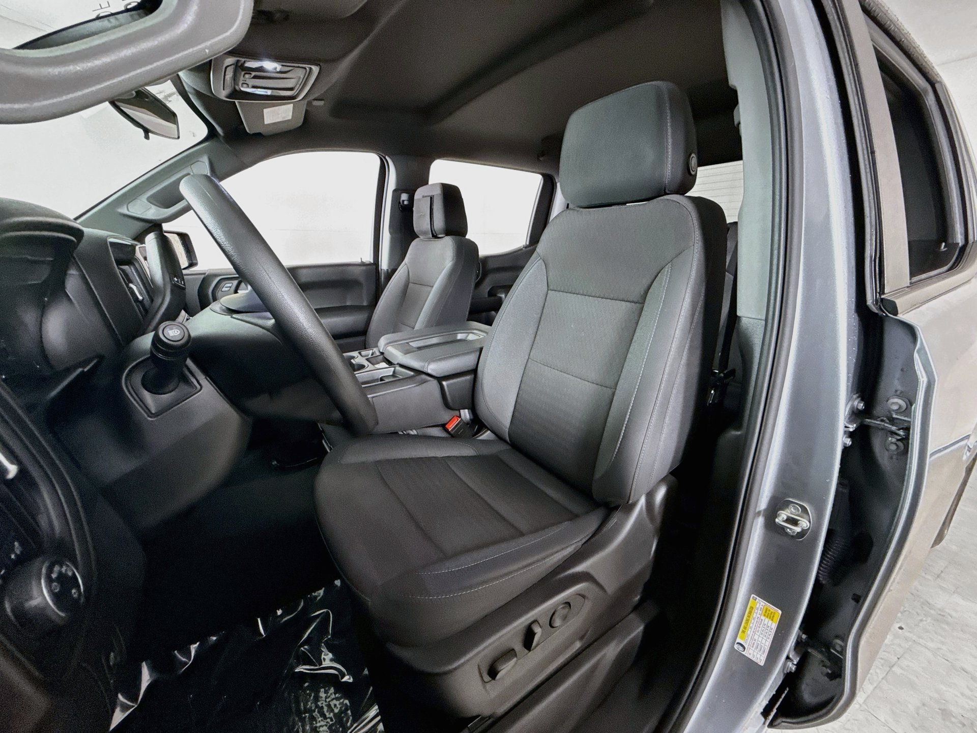 Used 2024 Chevrolet Silverado 1500 Custom AWD/4WD image 9