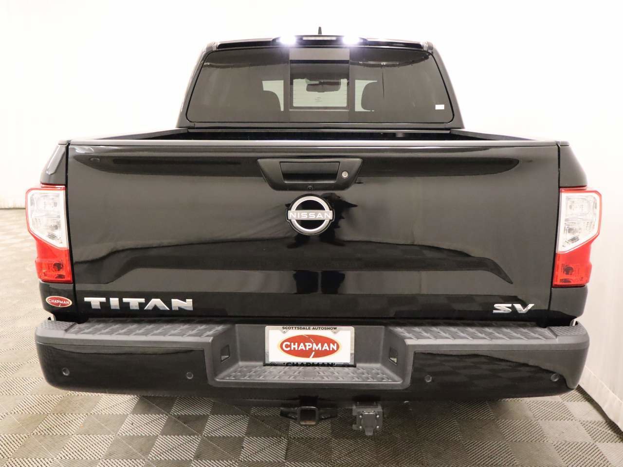 Used 2024 Nissan Titan SV w/ SV Convenience Package image 5