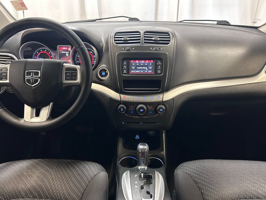 Used 2018 Dodge Journey SE w/ Connectivity Group FWD image 13