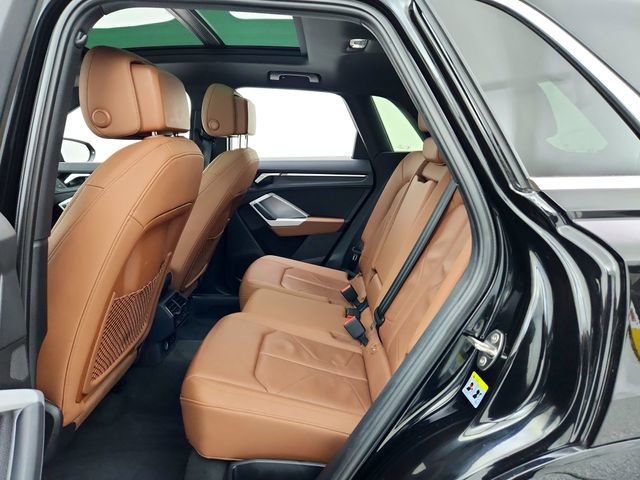 Used 2020 Audi Q3 2.0T Premium image 25