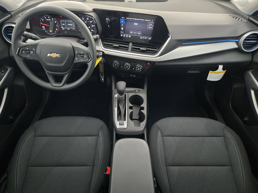 New 2026 Chevrolet Trax LS w/ LS Convenience Package FWD image 28