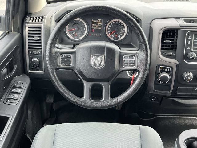 Used 2017 RAM 1500 Express w/ Express Value Package RWD image 17