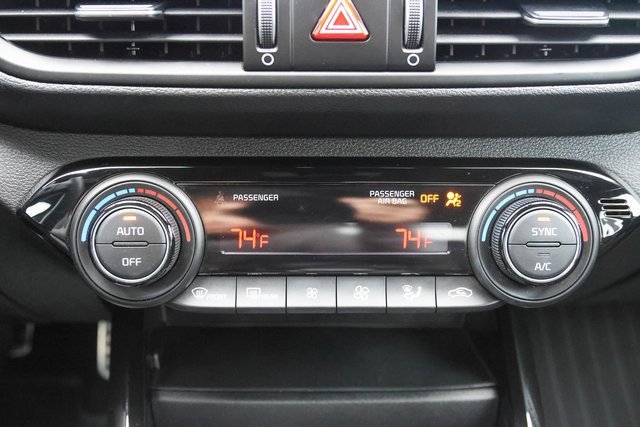 Used 2023 Kia Forte GT-Line image 23