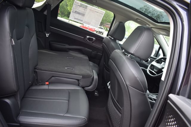 New 2026 Kia Sorento S w/ S Panoramic Sunroof Package AWD/4WD image 15