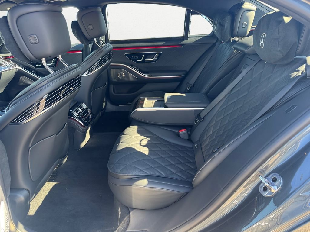 New 2026 Mercedes-Benz S 580 4MATIC Sedan image 13