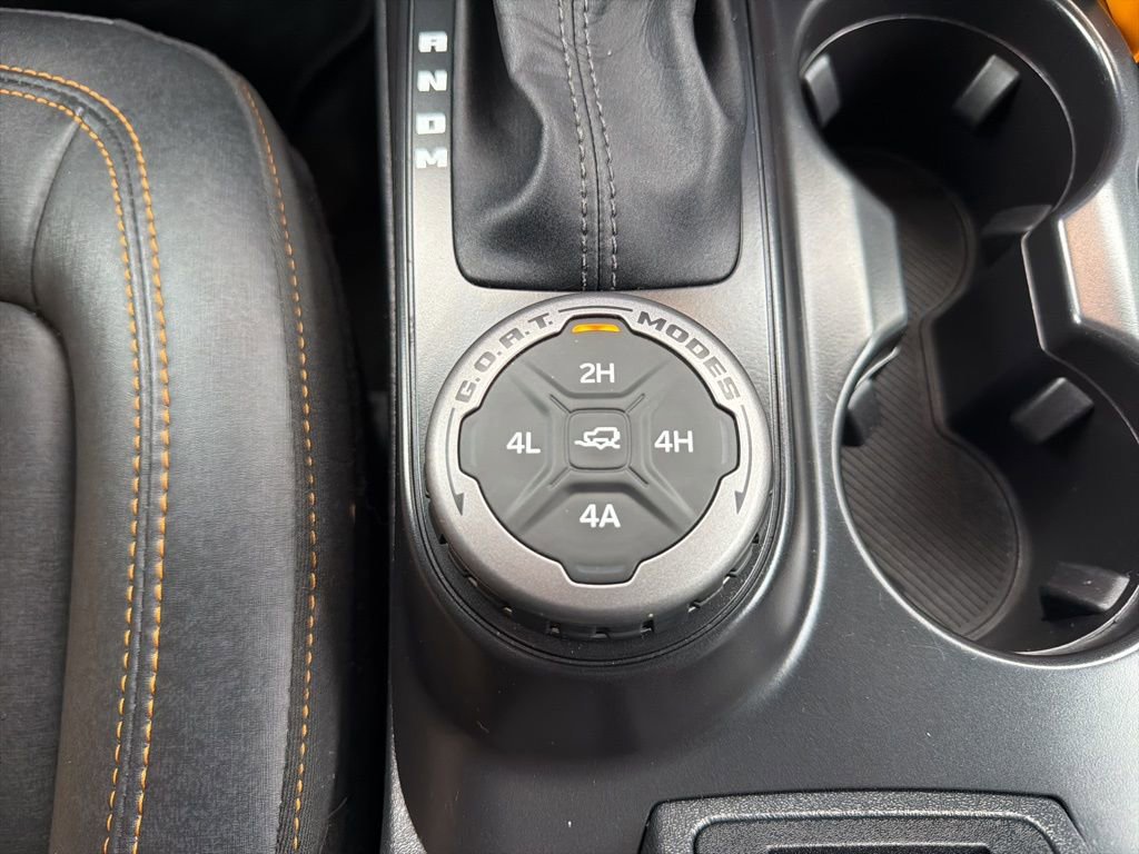 Used 2024 Ford Bronco Badlands image 35