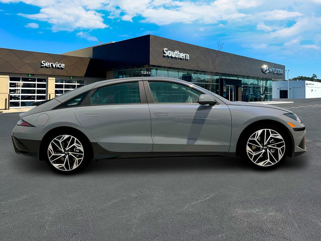New 2025 Hyundai Ioniq 6 SEL image 10