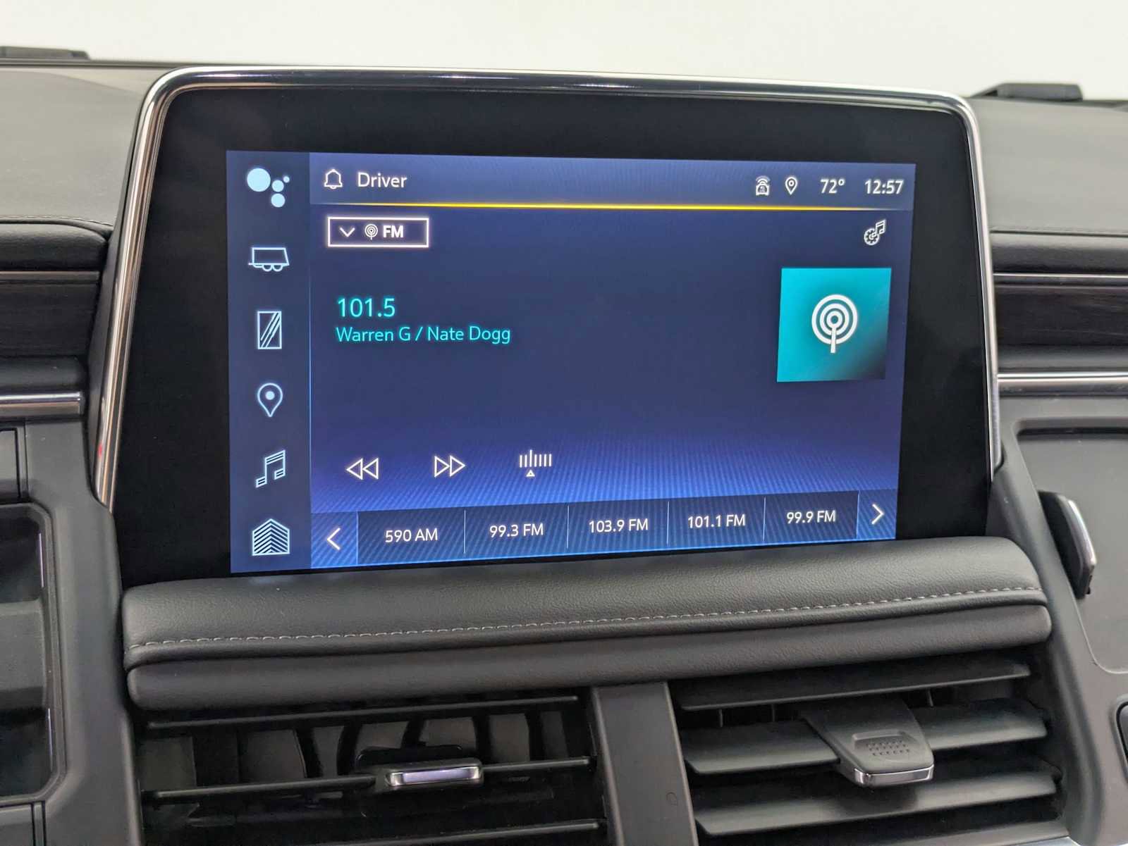 Used 2024 Chevrolet Suburban Z71 AWD/4WD image 25