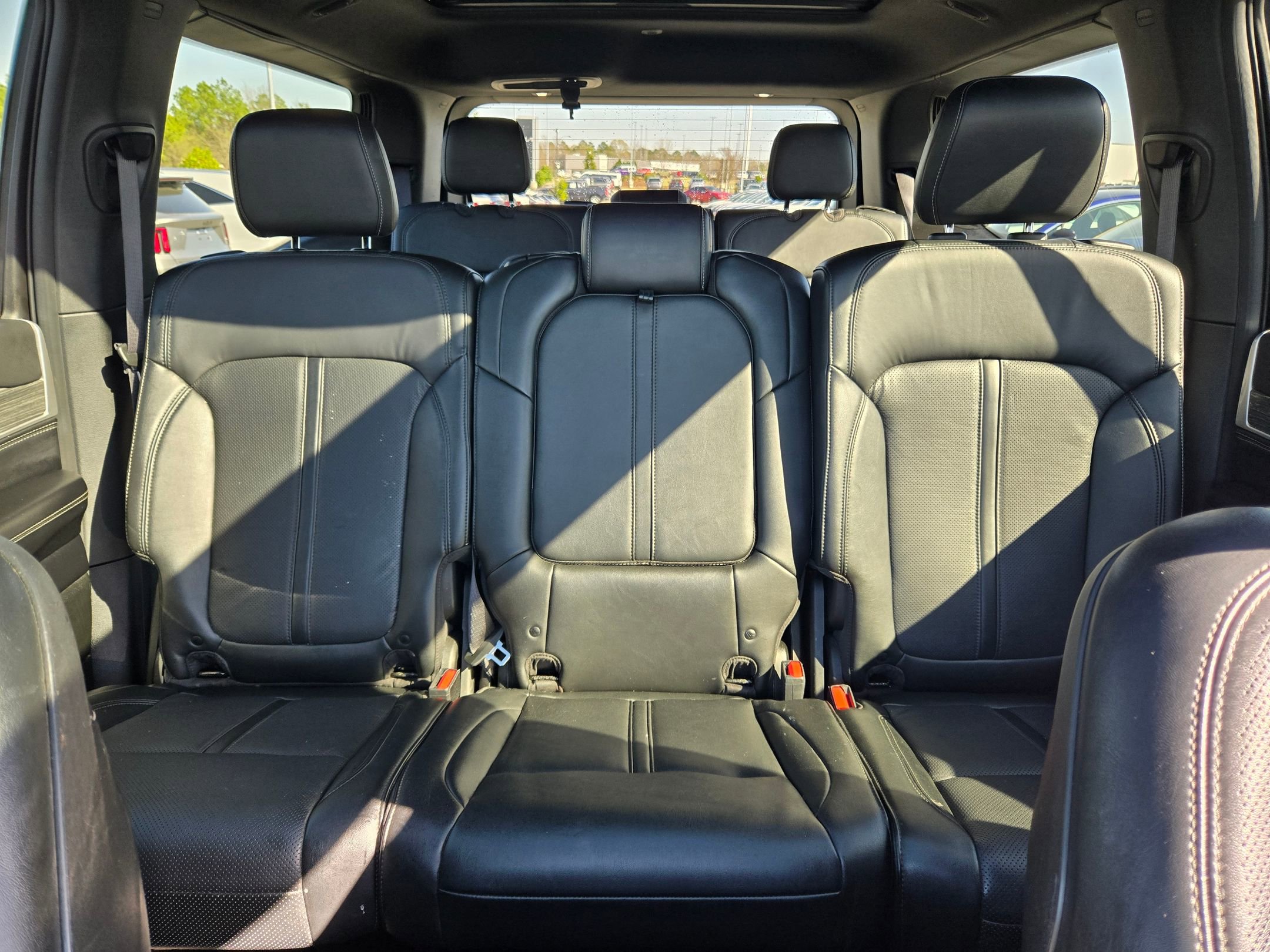 Used 2022 Jeep Wagoneer Series II w/ Premium Group I image 14