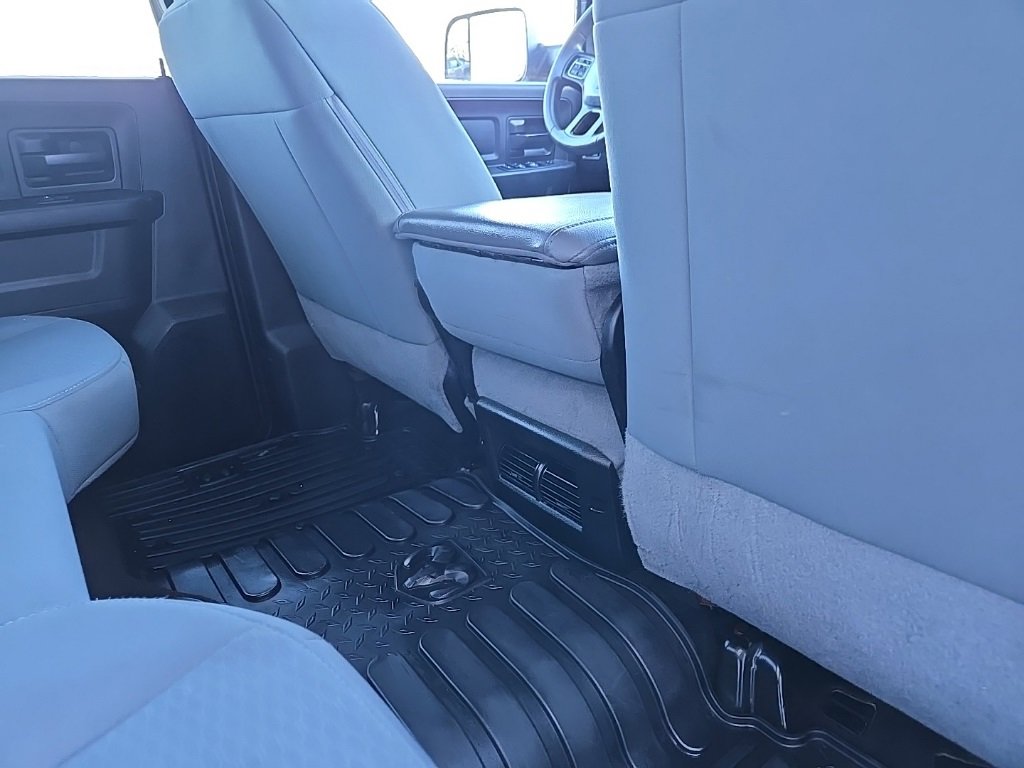 Used 2018 RAM 2500 Tradesman w/ Chrome Appearance Group image 82
