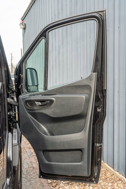 Used 2019 Mercedes-Benz Sprinter 2500 image 41