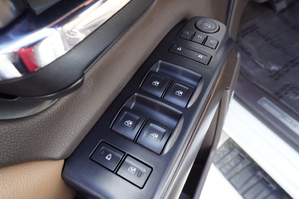 Used 2017 GMC Sierra 1500 Denali RWD image 19