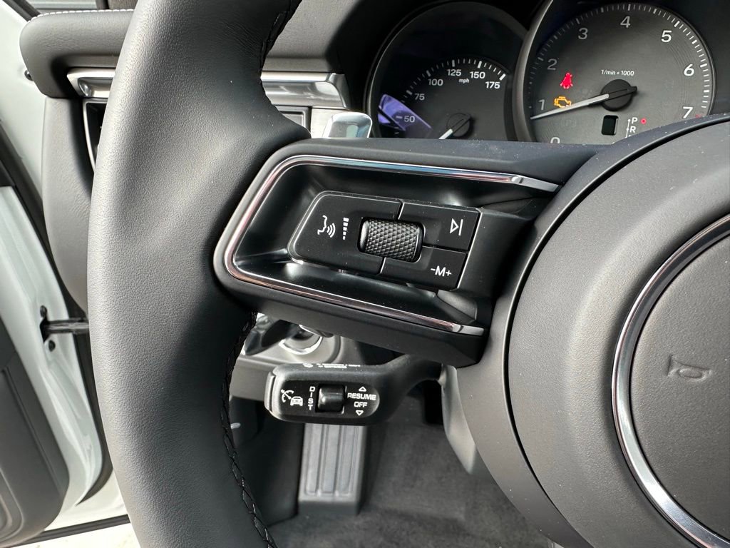 Used 2026 Porsche Macan S image 19