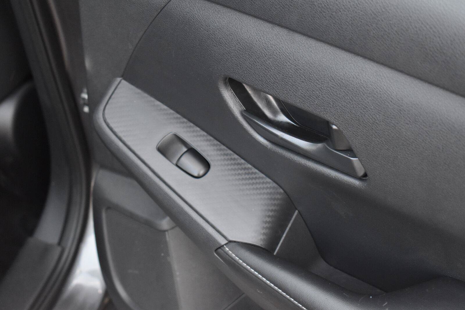 Used 2025 Nissan Sentra S FWD image 47