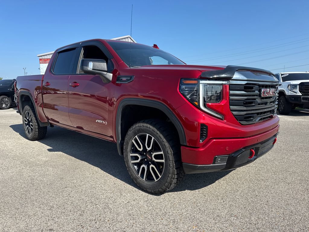 Used 2023 GMC Sierra 1500 AT4 w/ AT4 Premium Package AWD/4WD image 8
