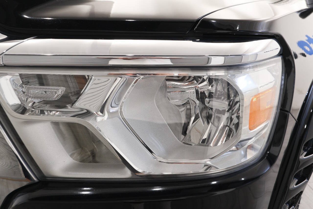 Used 2020 RAM 1500 Big Horn AWD/4WD image 9