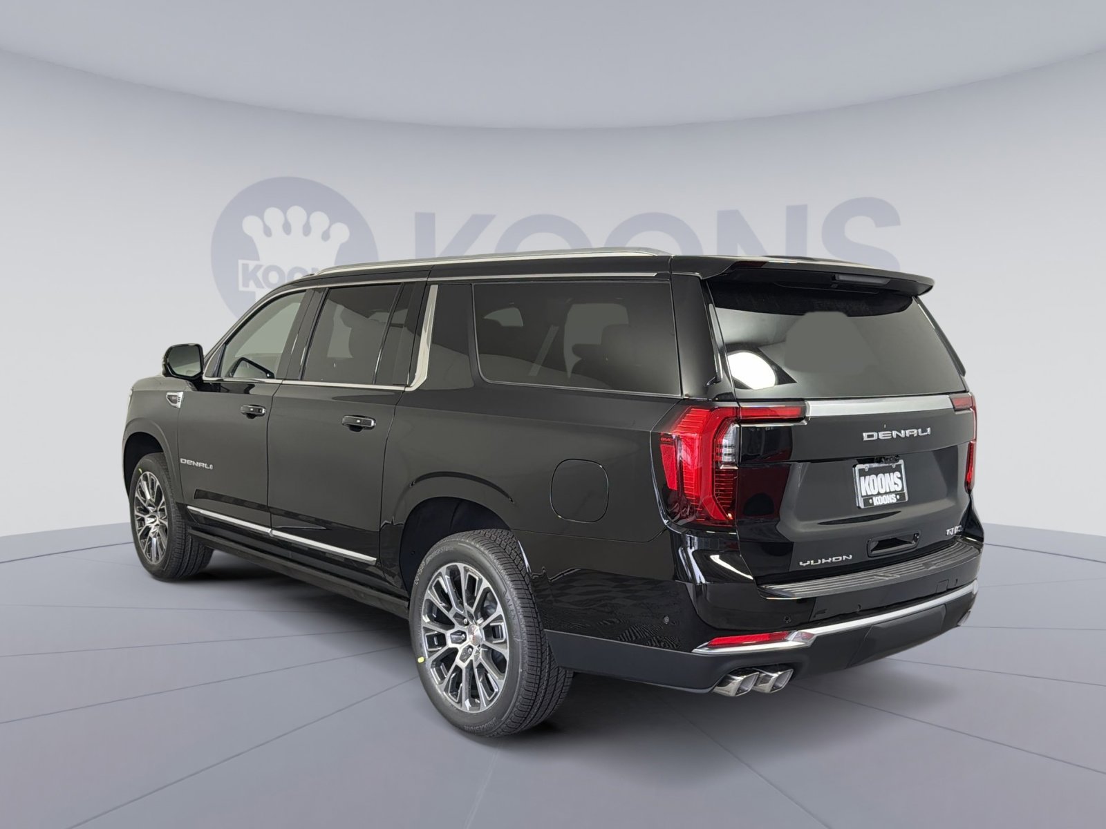 New 2026 GMC Yukon XL Denali w/ Denali Reserve Package image 4