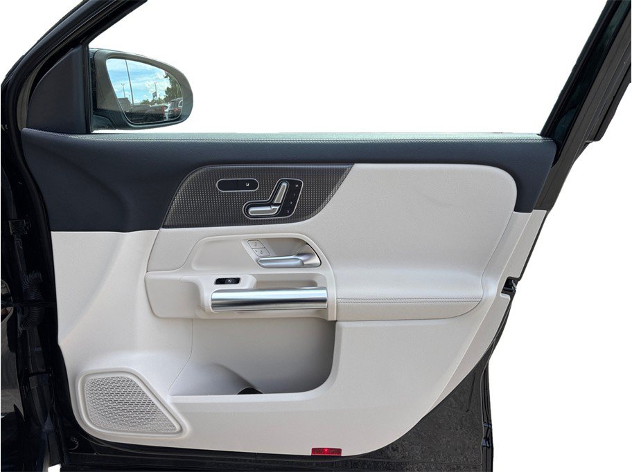 Used 2022 Mercedes-Benz GLA 250 image 41
