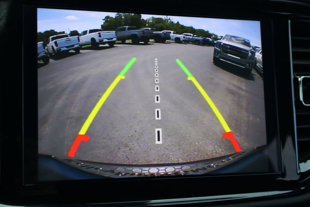 Used 2021 Dodge Durango R/T w/ Tow 'N Go Package AWD/4WD image 16