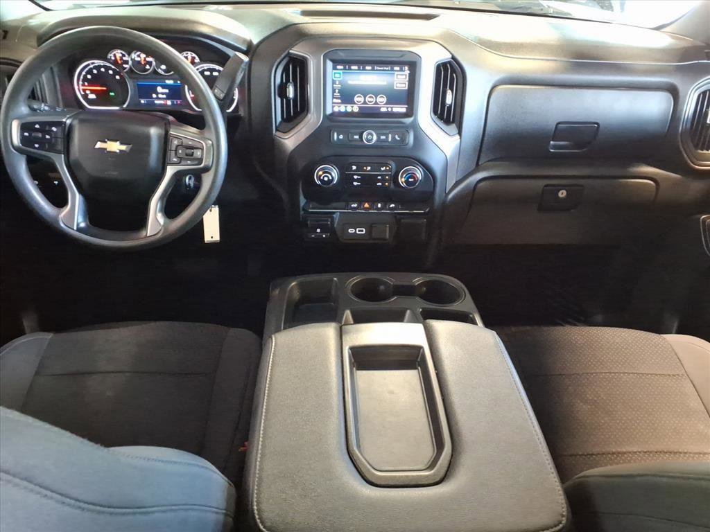 Used 2023 Chevrolet Silverado 2500 Custom w/ Custom Convenience Package image 16