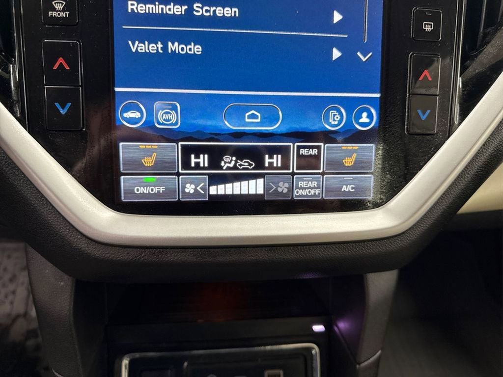 Used 2023 Subaru Ascent Limited image 28