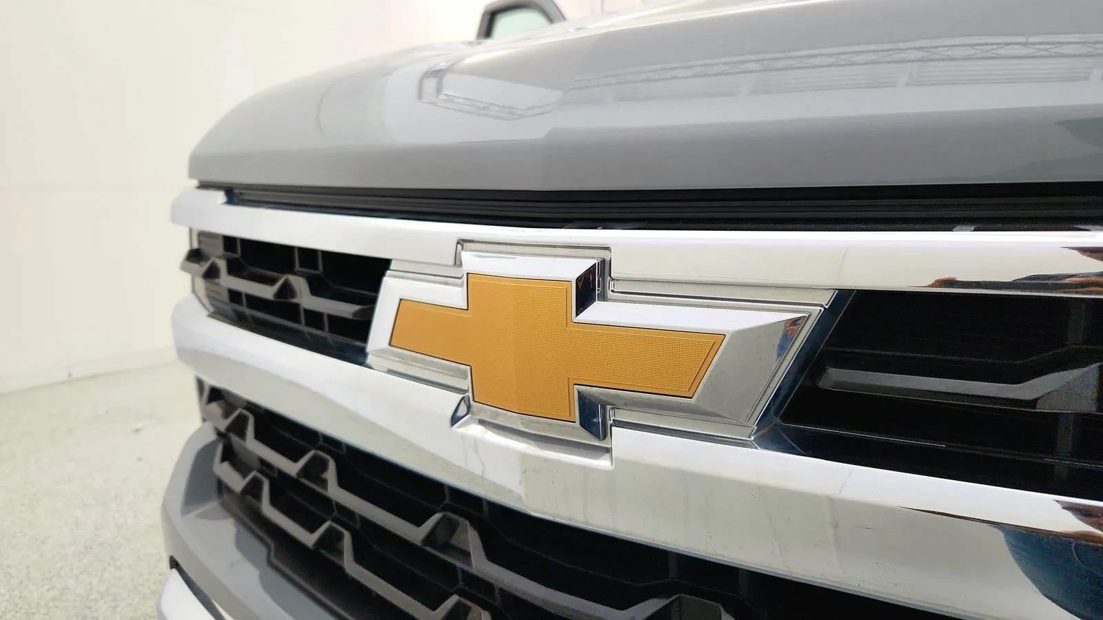 Used 2024 Chevrolet Silverado 1500 LT AWD/4WD image 36