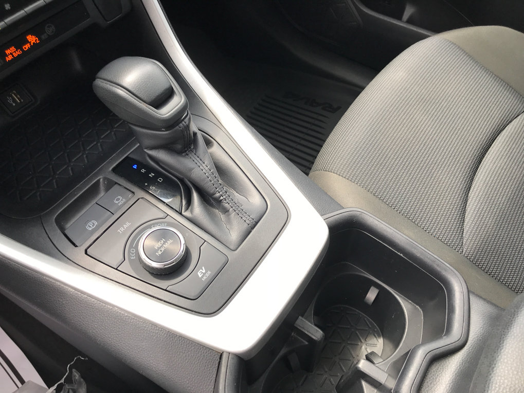 Certified 2025 Toyota RAV4 LE AWD/4WD image 21