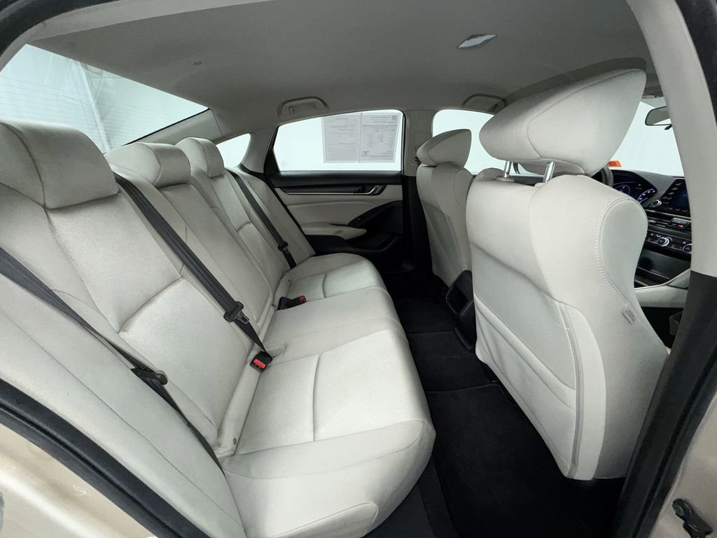 Used 2019 Honda Accord LX image 17