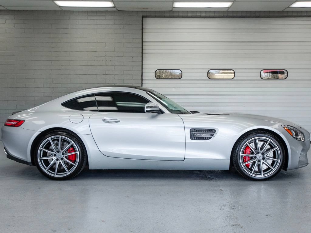 Used 2016 Mercedes-Benz AMG GT S image 3