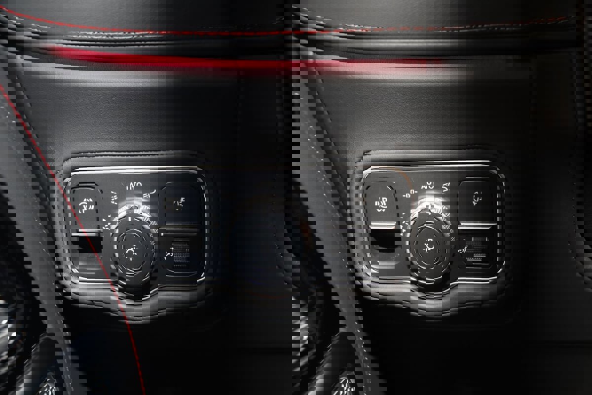 Used 2025 Mercedes-Benz G 63 AMG 4MATIC image 43