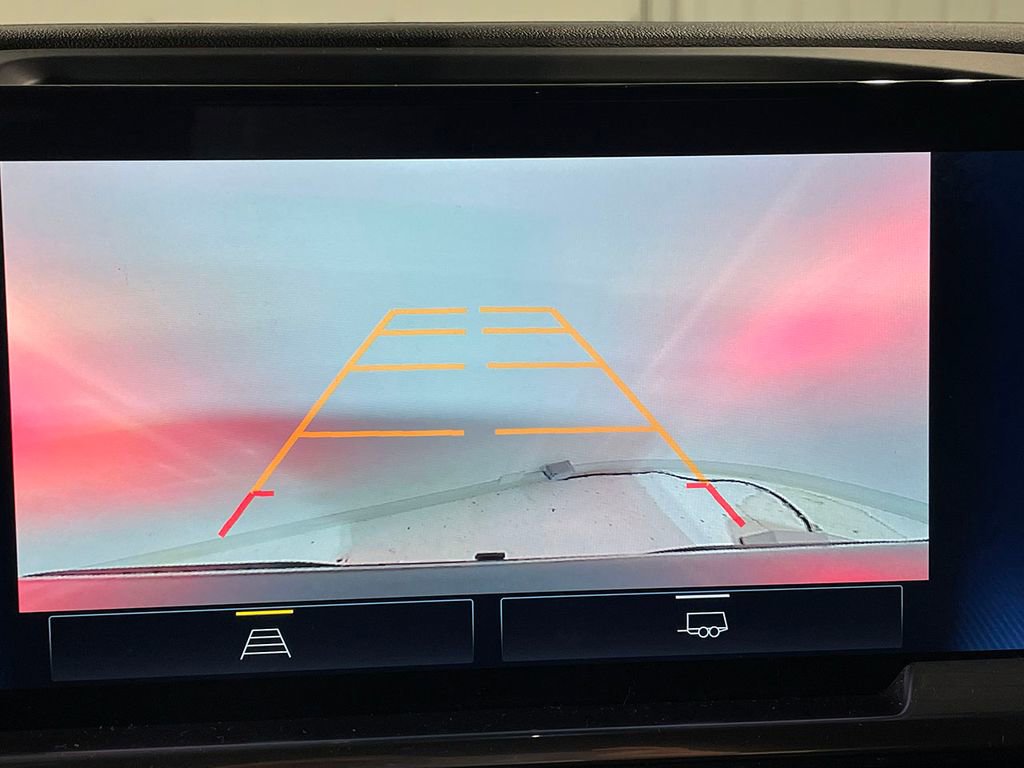 Used 2023 Chevrolet Silverado 1500 RST w/ Z71 Off-Road Package image 4