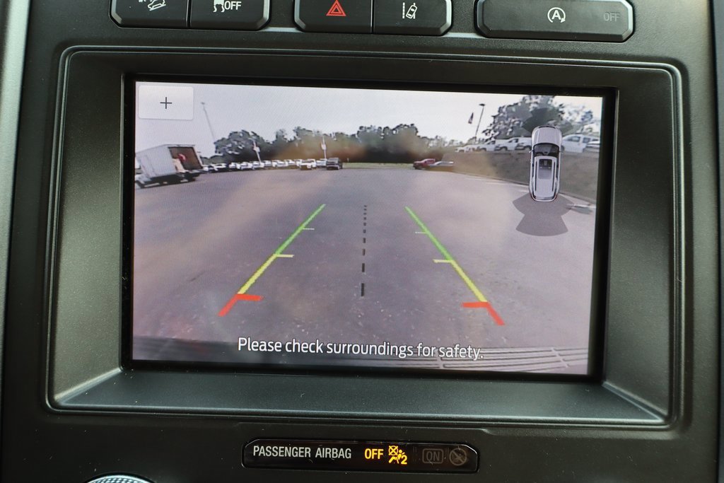 Used 2020 Ford Expedition Limited image 11