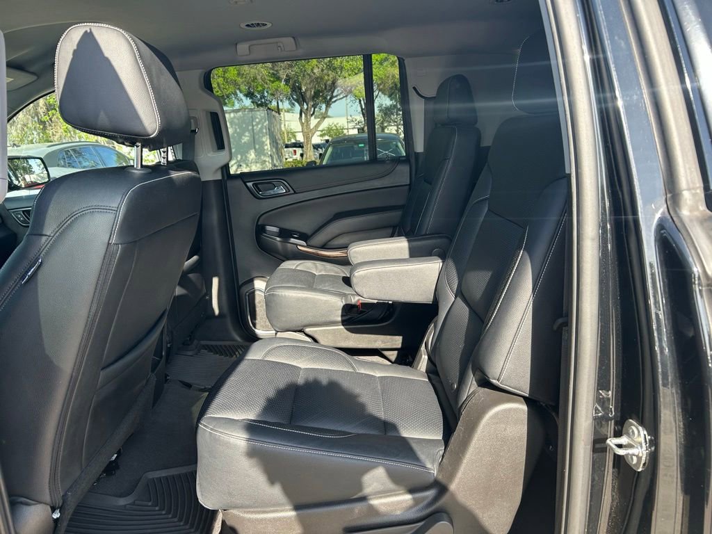 Used 2019 Chevrolet Suburban Premier w/ RST Edition RWD image 45