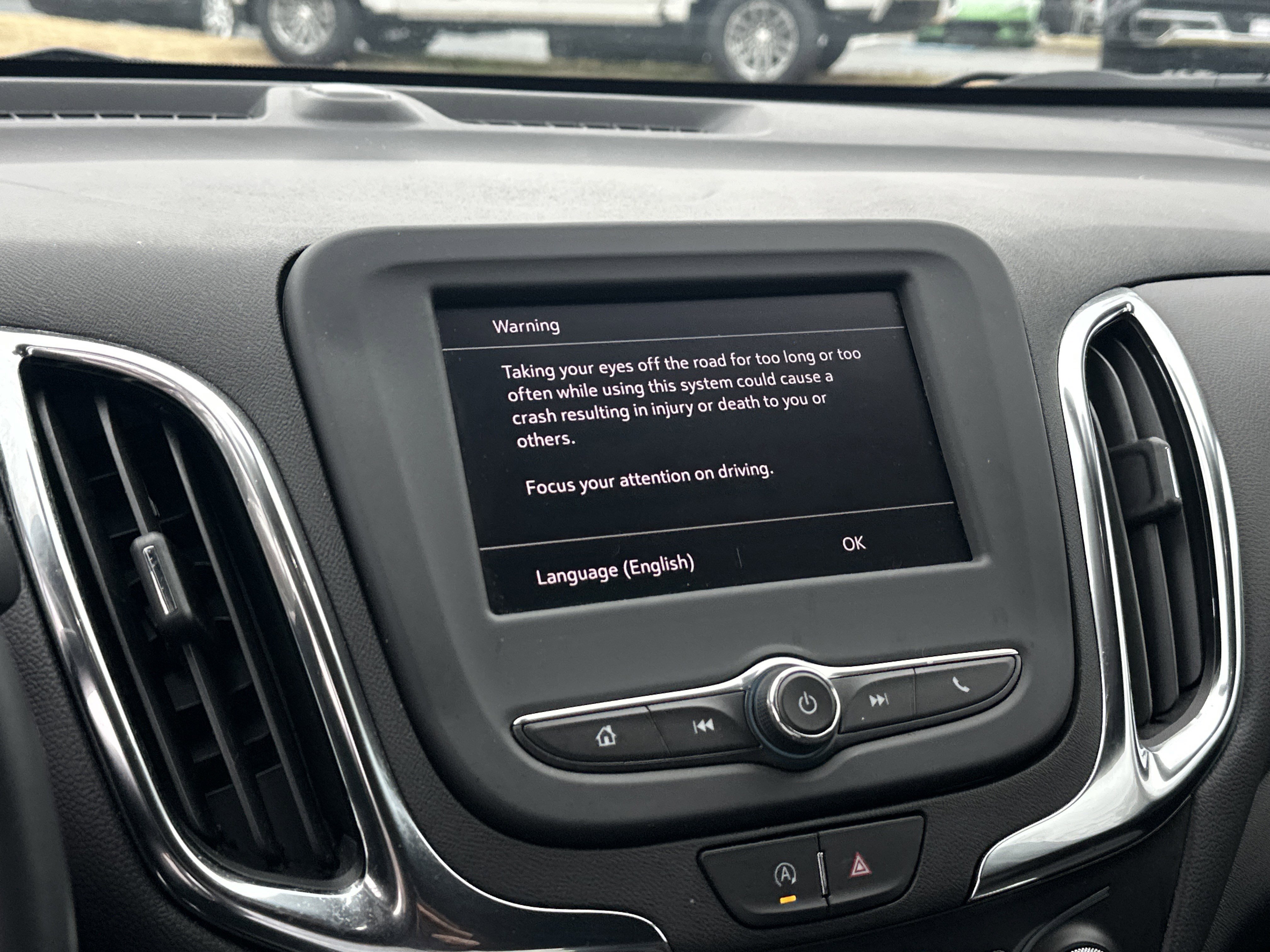 Certified 2024 Chevrolet Equinox LT w/ LPO, Floor Liner Package image 28