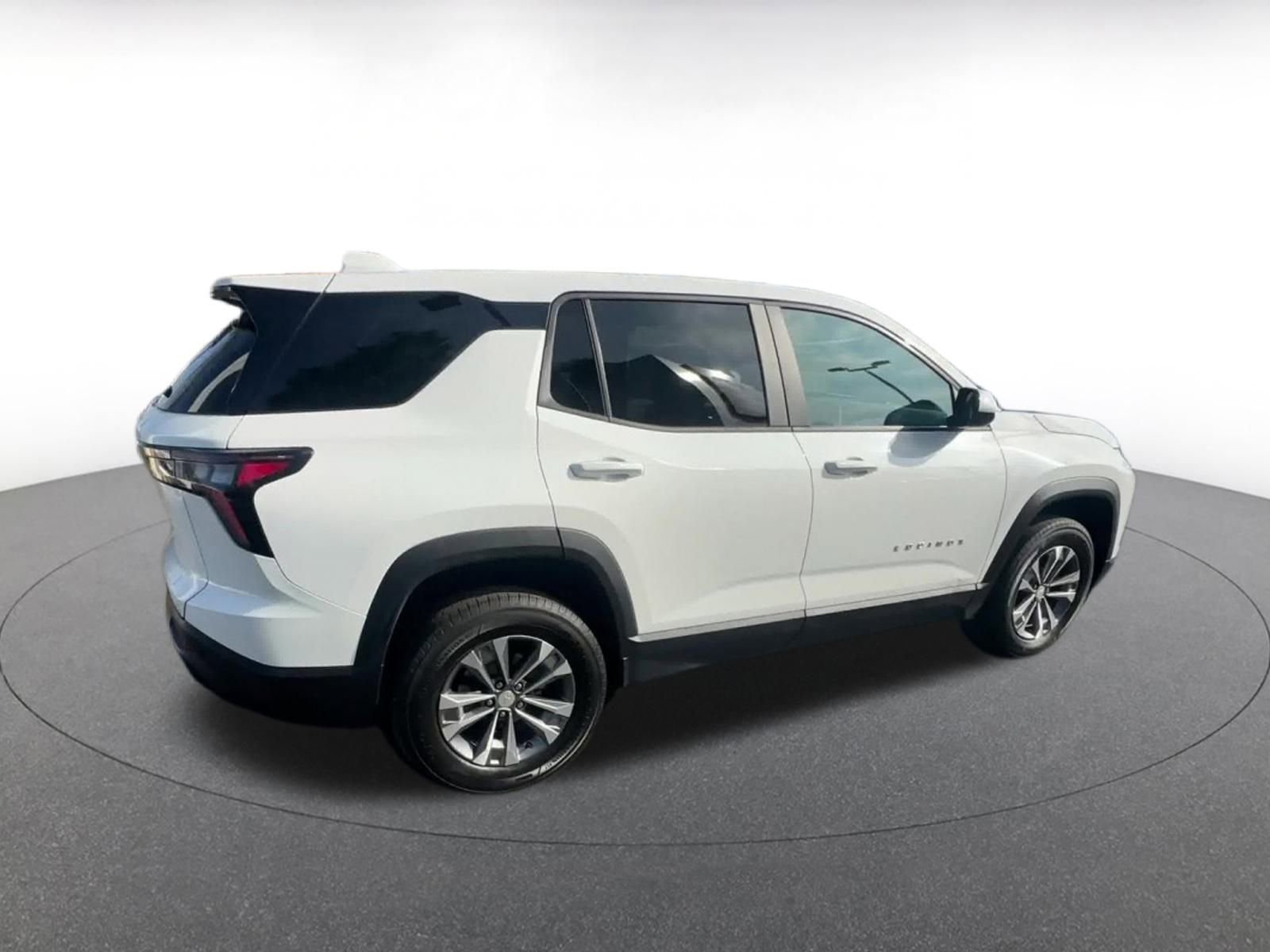 Used 2025 Chevrolet Equinox LT image 15